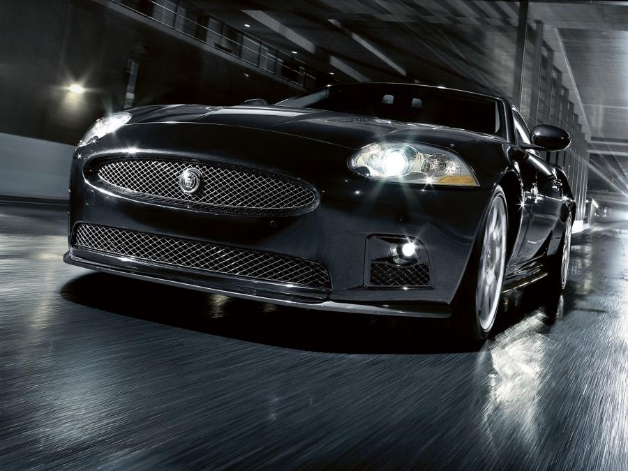  Jaguar XKR-S 2008 года  (фото 24 из 27)